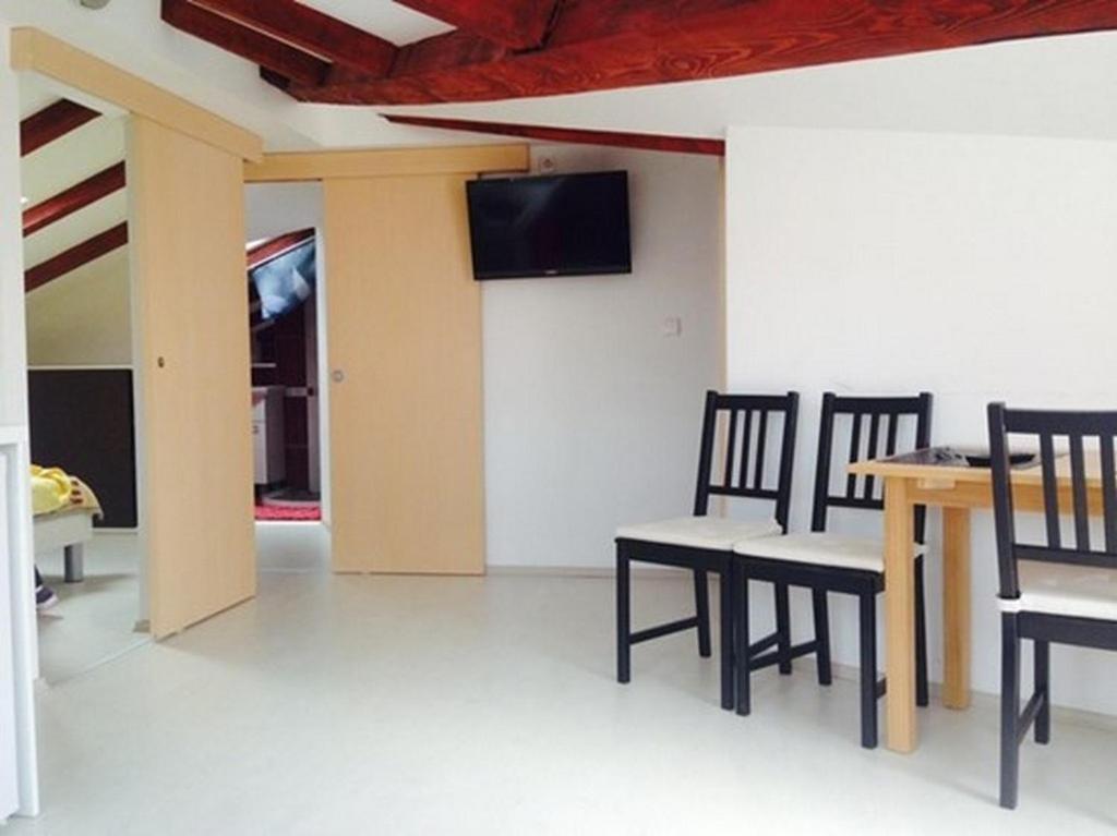 Apartments With A Parking Space Lopar, Rab - 16680 Стая снимка